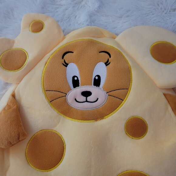 Disney Christmas 2025 Lil Rin Rin Plush Badge Red New